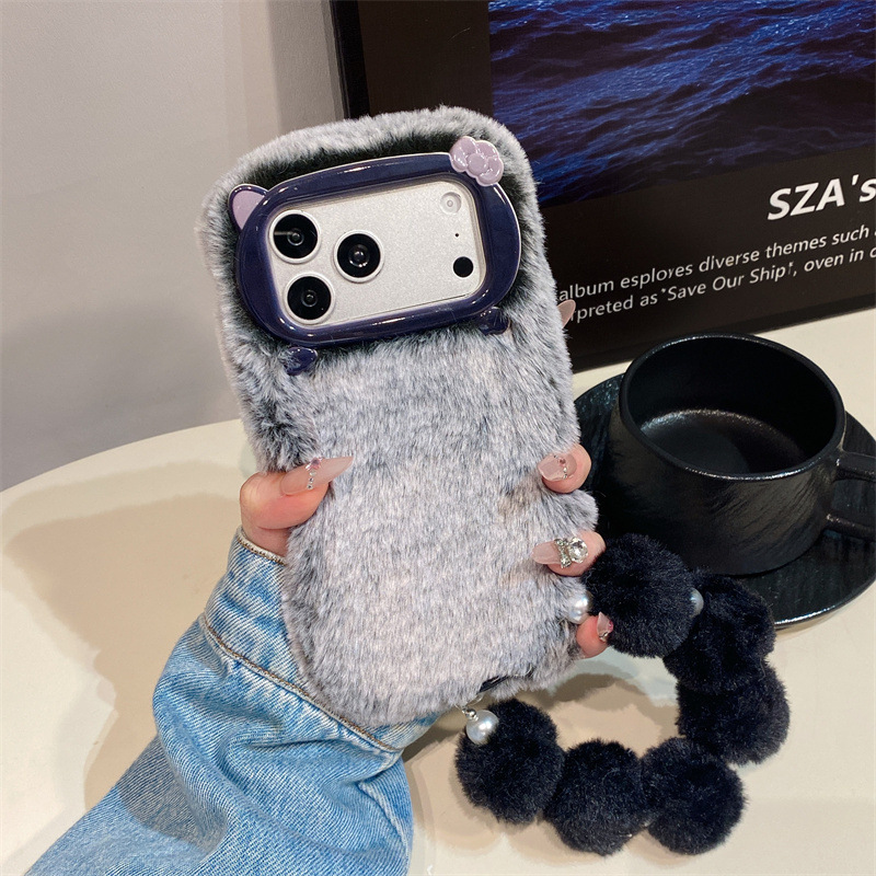 高級感のある無地のファー素材のプラッシュフォンケース iPh - Phone Cases For Iphone 16 のレビューと価格