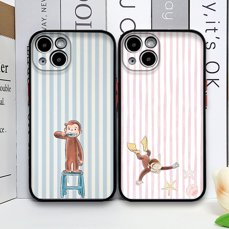 漫画風ストライプ柄の猿が猫を抱くiPhoneケース iPho - Phone Cases Xr Iphone のレビューと価格